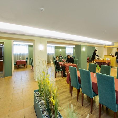 Arabella Hotel 쿠레사아레 외부 사진